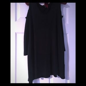 EUC cold-shoulder tunic-M